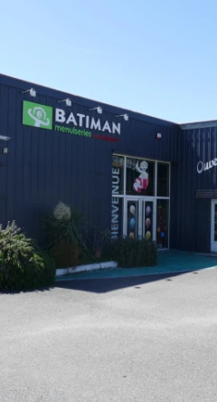 Menuiserie Batiman Poignée Centrée La Couronne